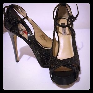 Woman shoes